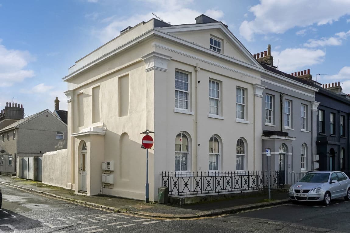 Emma Place, Plymouth, PL1 3QU
